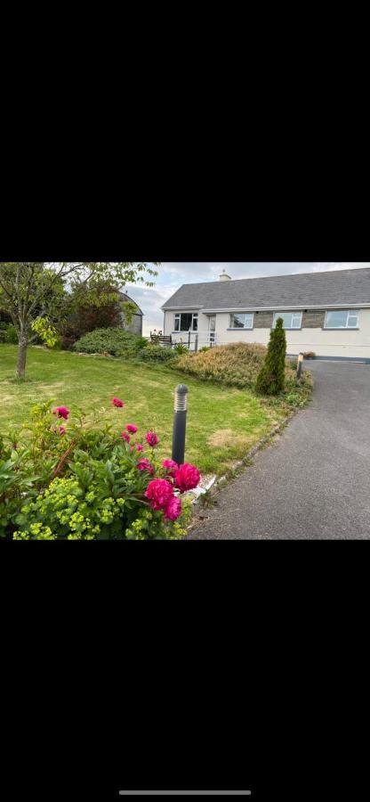 Ash Lodge Moytirra Exterior photo
